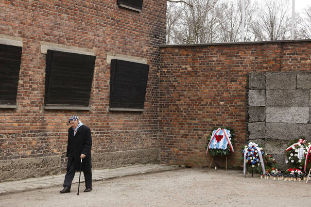 5852080_web1_5852080-5522f43521b14f14bae2272bb64ac12e