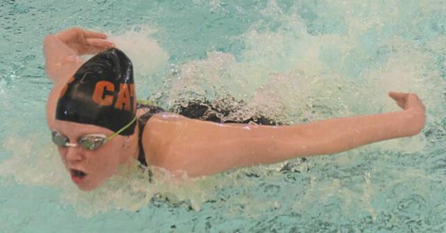 Athletes set 7 records at WCCA swimming championships
