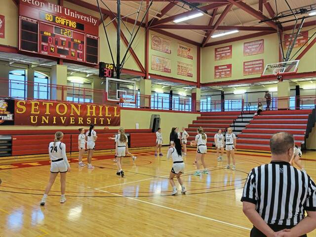 Franklin Regional girls run away with win vs. Greensburg Salem