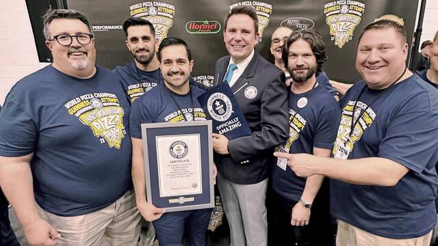 5859202_web1_pcj-calienteworldrecord-020923-1