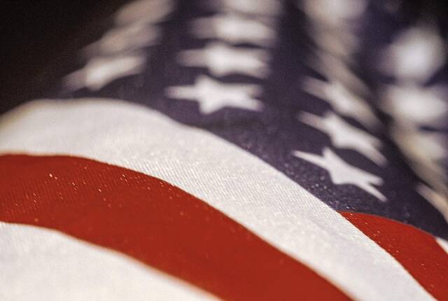 5859338_web1_web-flag-vote