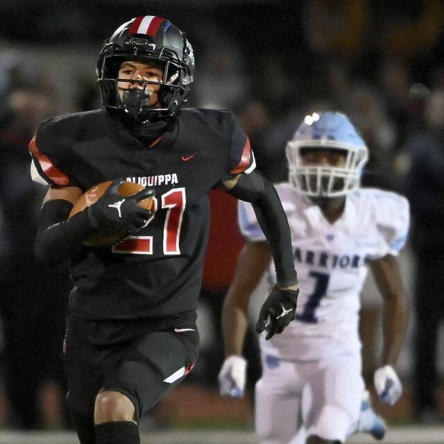 Ohio-bound D.J. Walker, 5 other Aliquippa seniors make college commitments official