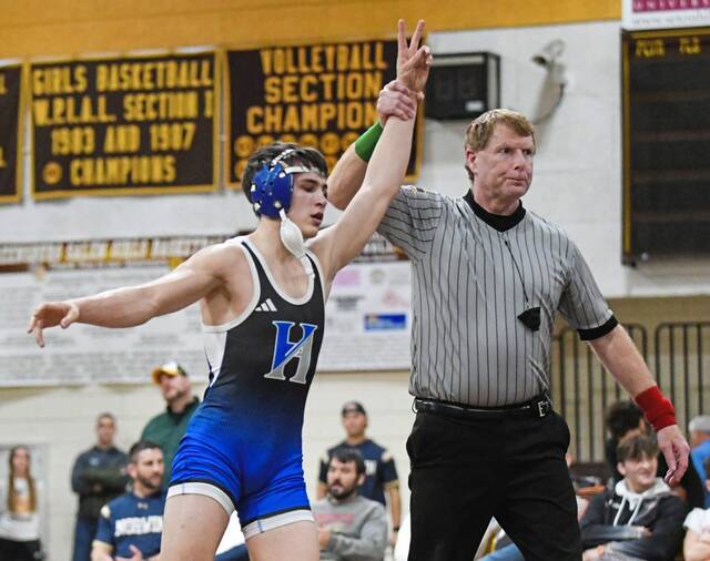 High school roundup for Feb. 1, 2023: Hempfield pulls pair of upsets in WPIAL team wrestling