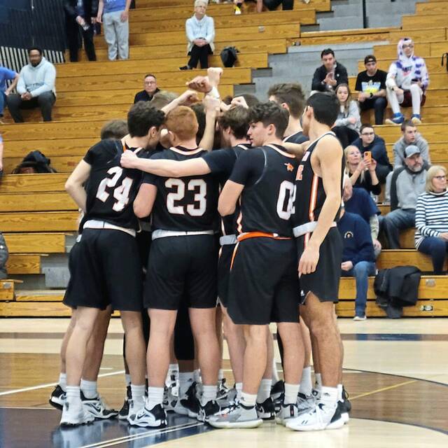 Hard-charging Latrobe boys knock off Franklin Regional