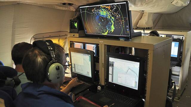 5874405_web1_PTR-HurricaneHuntersOffseason-020423