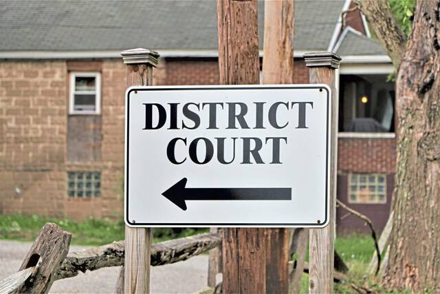 5884166_web1_WEB-district-court-XX