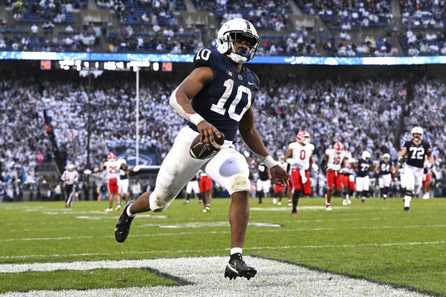 5889618_web1_AP22319743447113