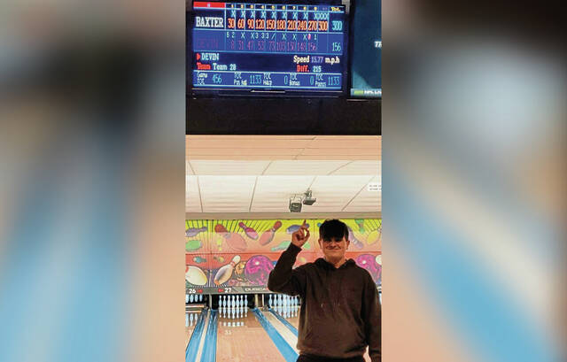Perfect game part of special season for Valley freshman bowler Baxter Diehm
