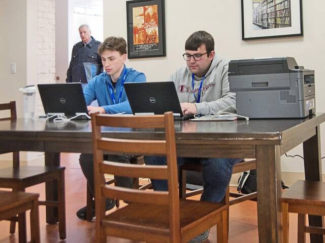 5910788_web1_sig-librarycolumn-022323-1