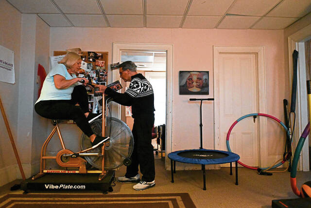 5910821_web1_hp-NickTrainer003-022323