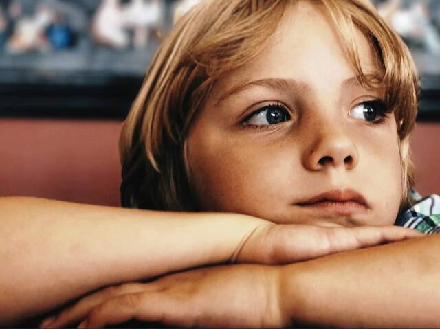 5911931_web1_Sad-Child