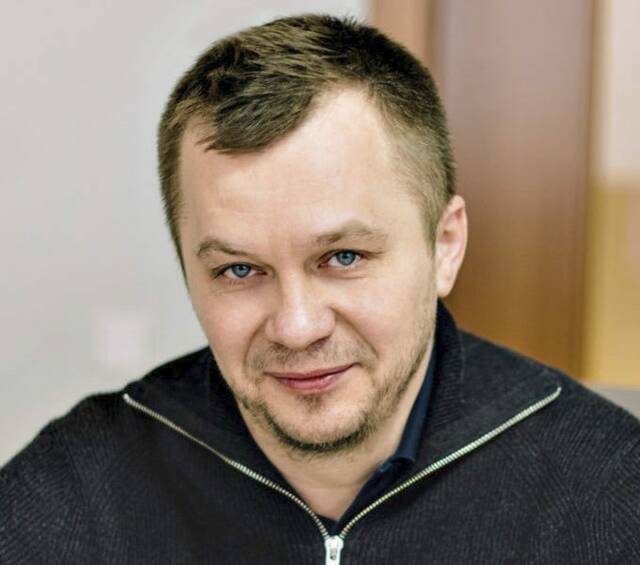 5912757_web1_ptr-Ukraineprofessor-022423