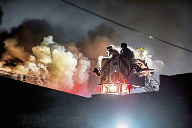 5913582_web1_gtr-jeanfiresuspiciuos2