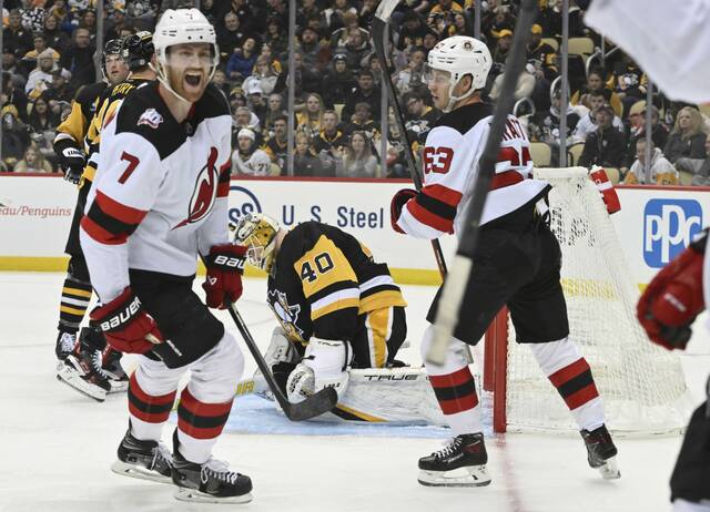 Penguins drop another Metropolitan Division game, fall to Devils