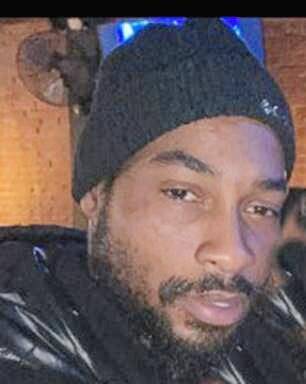 5925214_web1_ptr-KareefEasington-021423