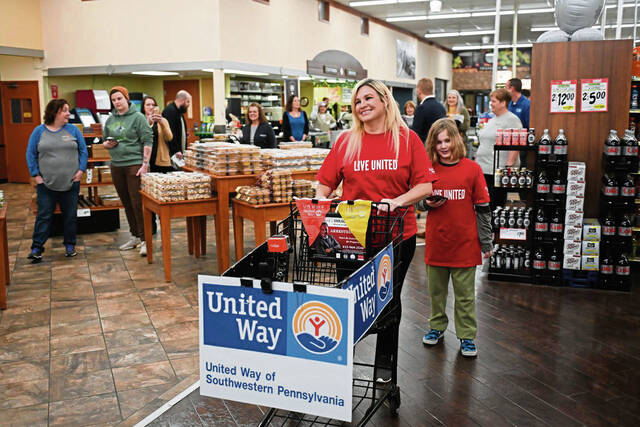 5927756_web1_gtr-FoodBankSpree001-022323