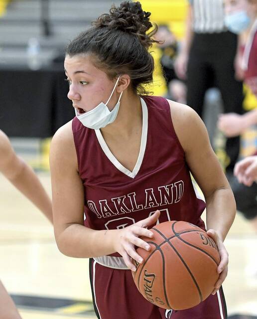 Oakland Catholic firing on all cylinders in Class 5A first-round win over Kiski Area