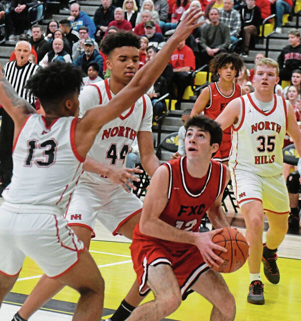 Freshman Eric James scores 20 in 4th to help rally North Hills past Fox Chapel