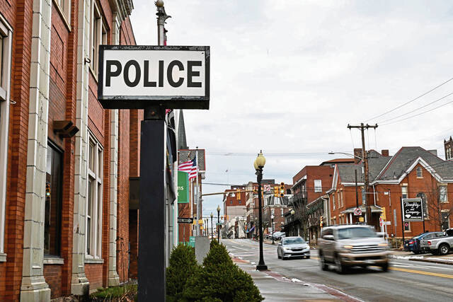 5943783_web1_gtr-GBGpolice001-012623