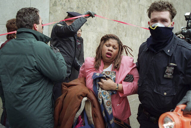 5948808_web1_5948808-f243096606974b949498882ffaa8d715