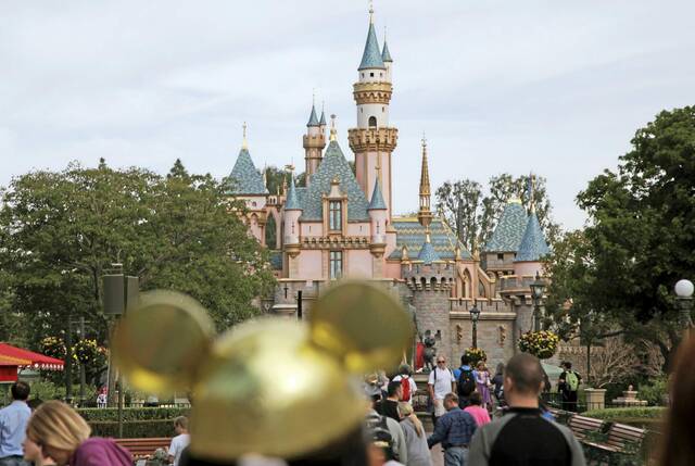 5950177_web1_ptr-DisneyPic-031320