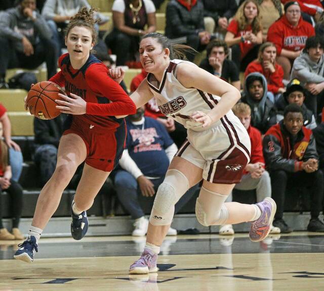 Oakland Catholic drops McKeesport again to advance to Class 5A title game