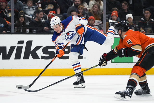 Oilers give Connor McDavid more help with Coyotes trade