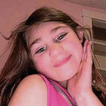 5954308_web1_Aria-Woznick-memorial-2-