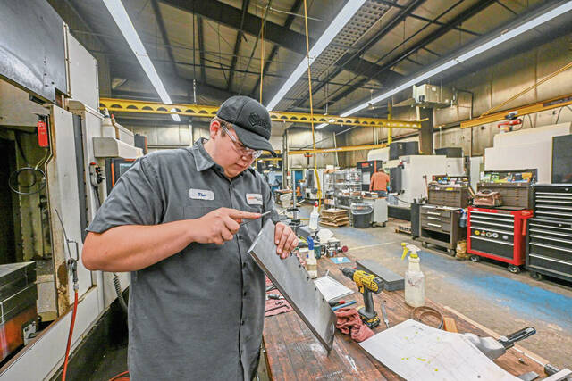 5957604_web1_vnd-valleyapprentices1-022823