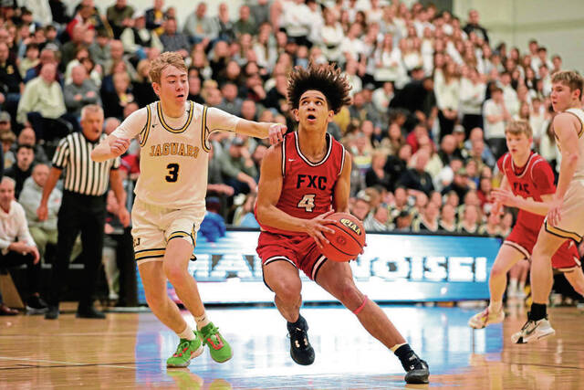 Fox Chapel notebook: Boys basketball battles back to make PIAA playoffs