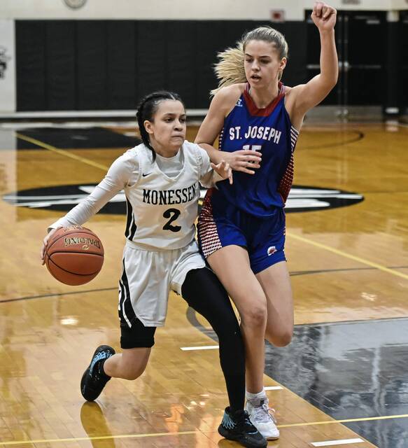 Short-handed Monessen girls keep grinding toward PIAA opponent