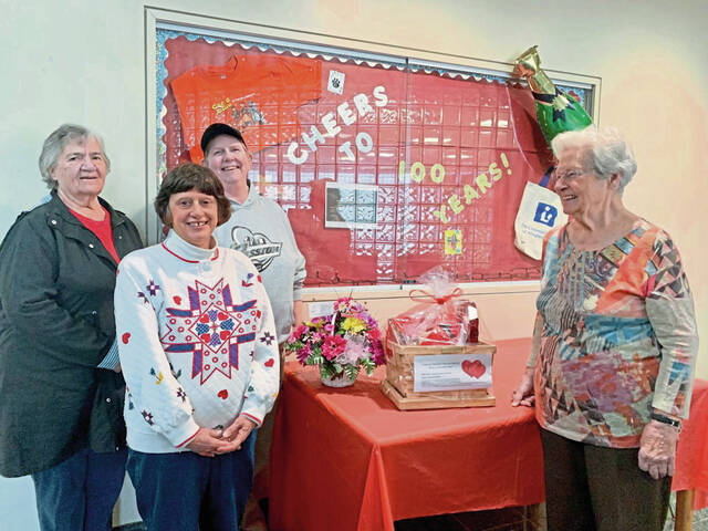 5978212_web1_vnd-libraryfriends2-031523