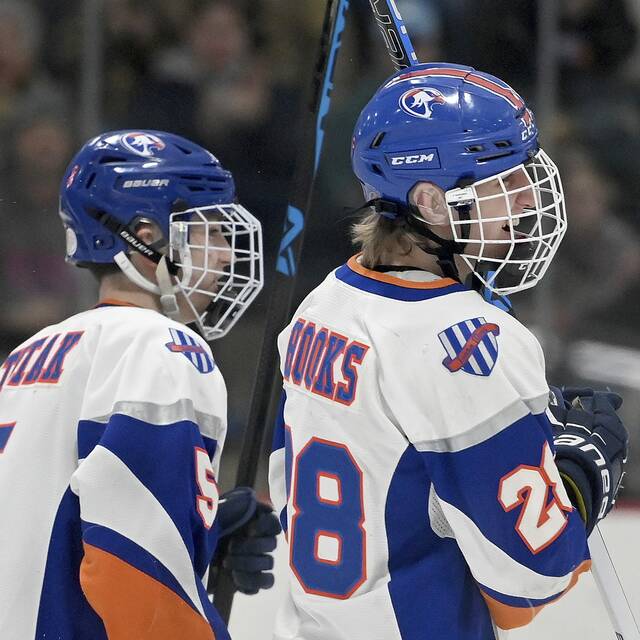 Armstrong puts pedal down on Hempfield to reach PIHL Class 2A semifinals