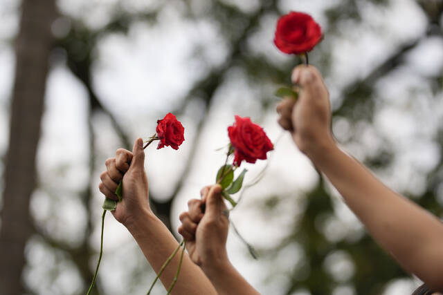 5981153_web1_5981153-ad4b86e33ae5443994e6625f504d3aa0