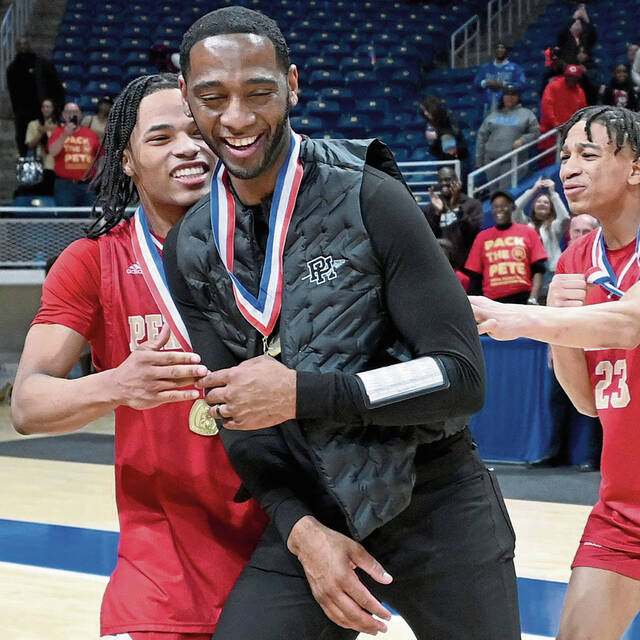 Penn Hills boys learn from past losses to climb all the way to top of WPIAL mountain