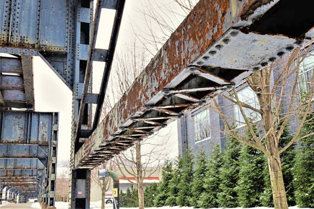 5984453_web1_WEB-bridge-deteriorate-C