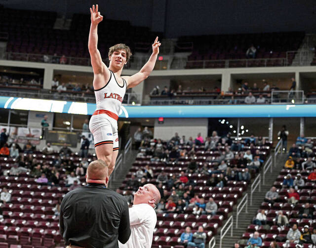 Latrobe’s Vinny Kilkeary wins 3rd PIAA wrestling title; 3 others from WPIAL claim championships