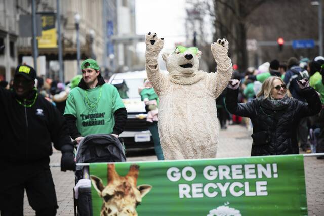 5993906_web1_ptr-StPatricksParade18-031223