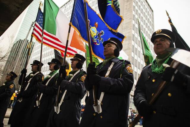 5993906_web1_ptr-StPatricksParade5-031223