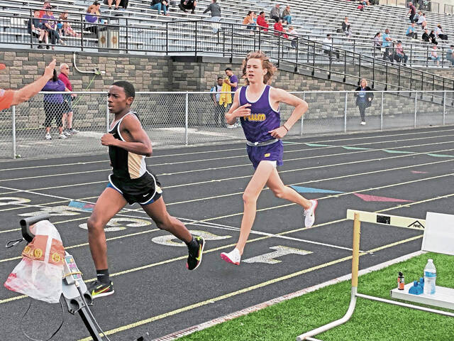 Hurdler, distance runner among returning standouts for Gateway track team