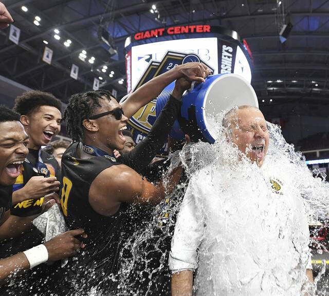 Lincoln Park beats perennial PIAA power Neumann-Goretti in state finals classic