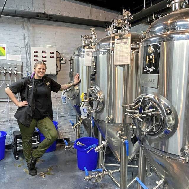 6042819_web1_ptr-femalebrewers-kayla