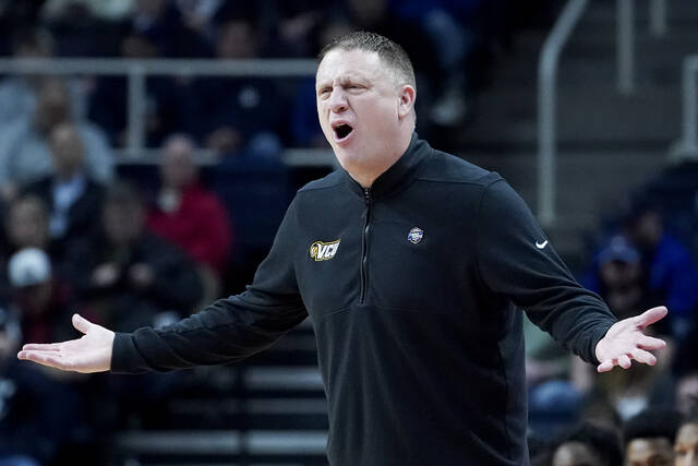 6050246_web1_ptr-PSUcoach-033023