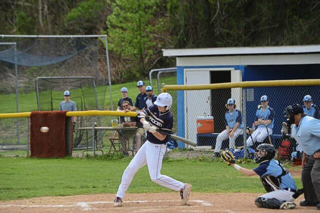 Freeport baseball team returns to winning ways
