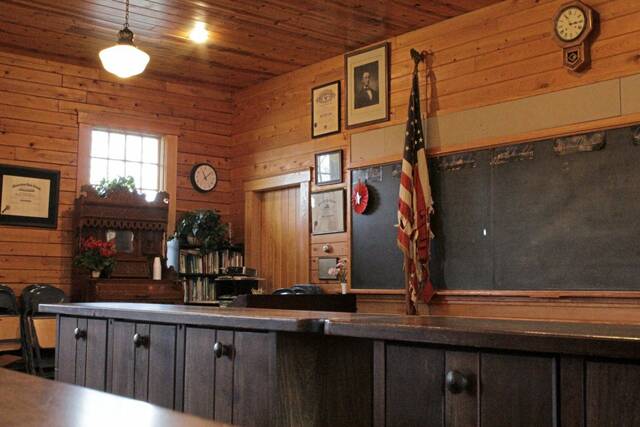 6014600_web1_wep-whatsthatsschool-040223--1-