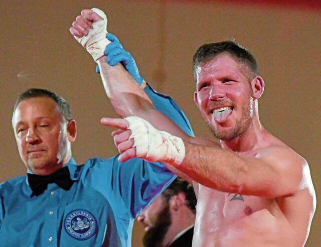 6043674_web1_vep-Boxing1-040223