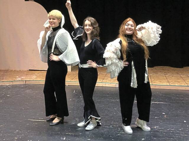 6072907_web1_PHP-PennHillsMusical5-041323