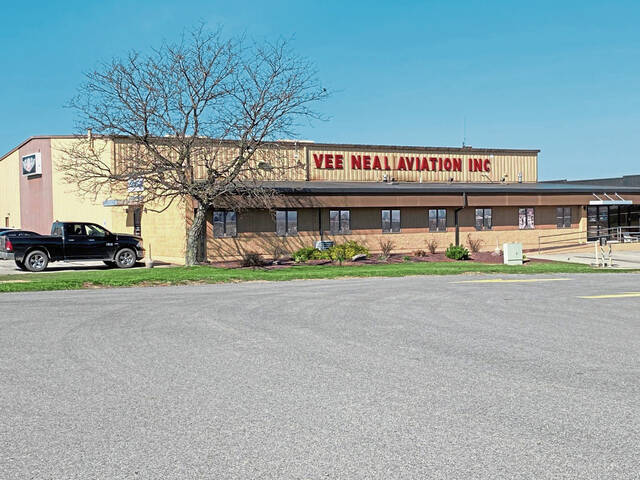 6090163_web1_gtr-VeeNeal-041223