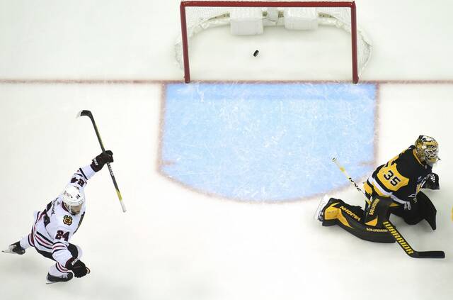 6090336_web1_ptr-PensBlackhawks17-041223jpg