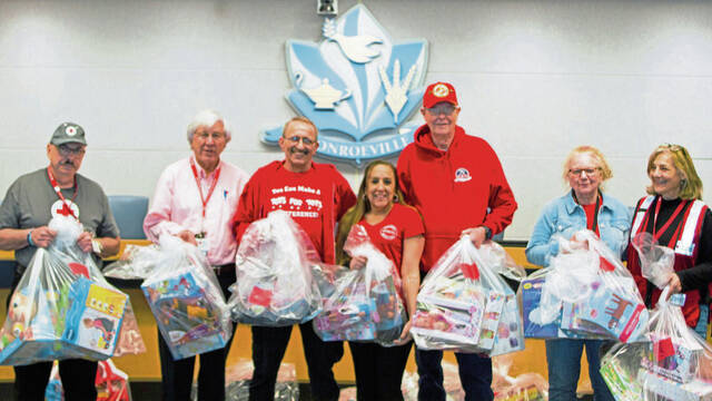 6095352_web1_te-toysfortots-042023